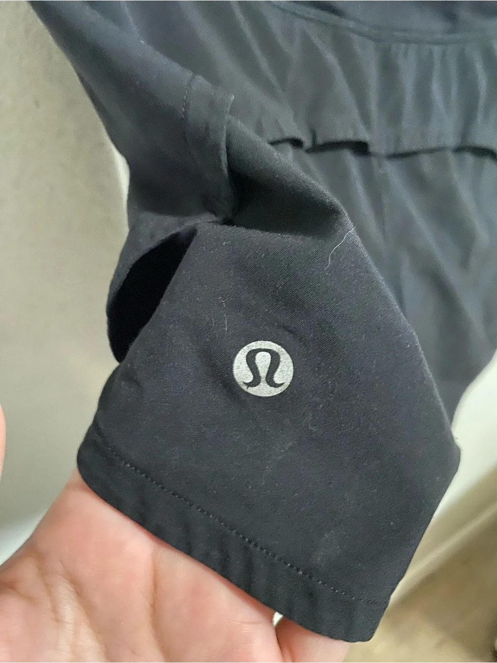 Lululemon Athletic Black Athletic Skort with Zip Pocket Detail With 6
